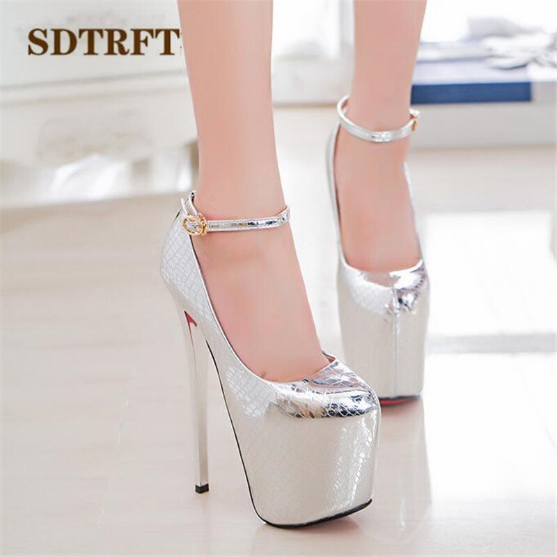 7.9 in (20 cm) Platform Pumps in Extended Sizes for Crossdressers - Image 5